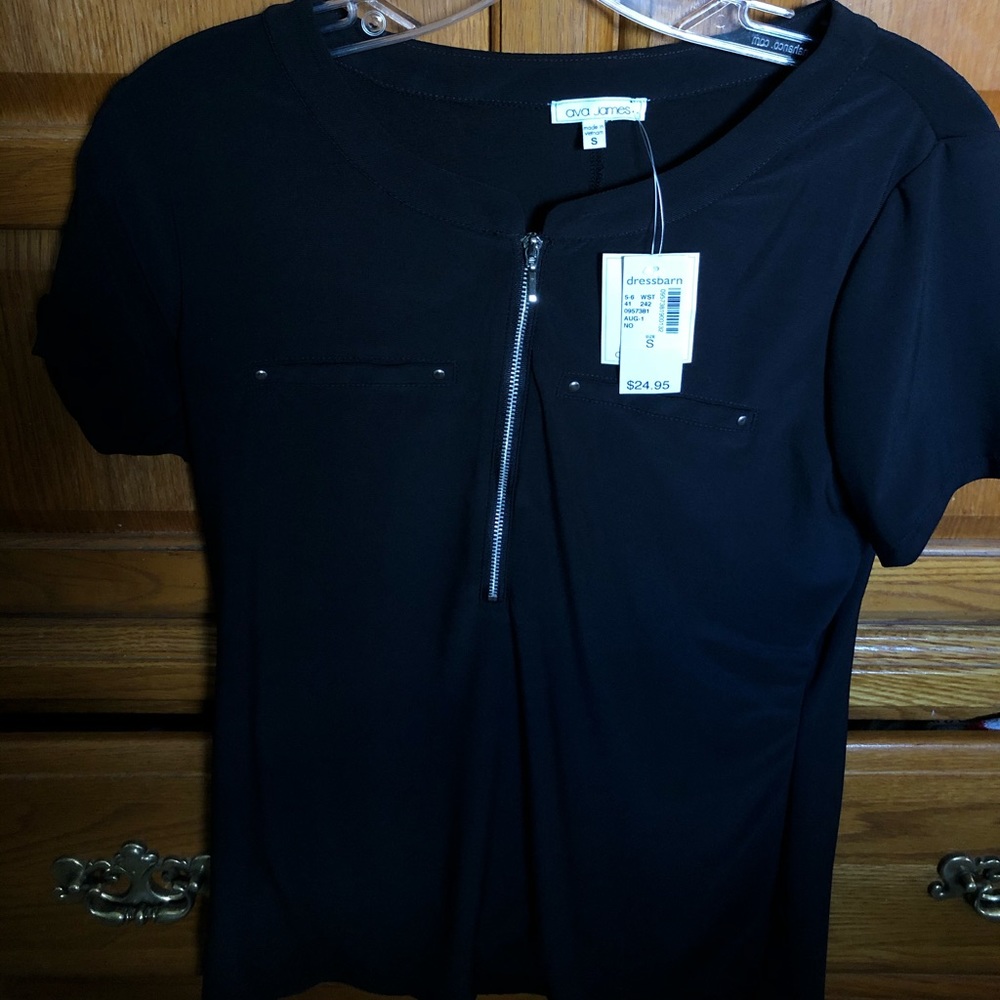 Black women’s dress shirt